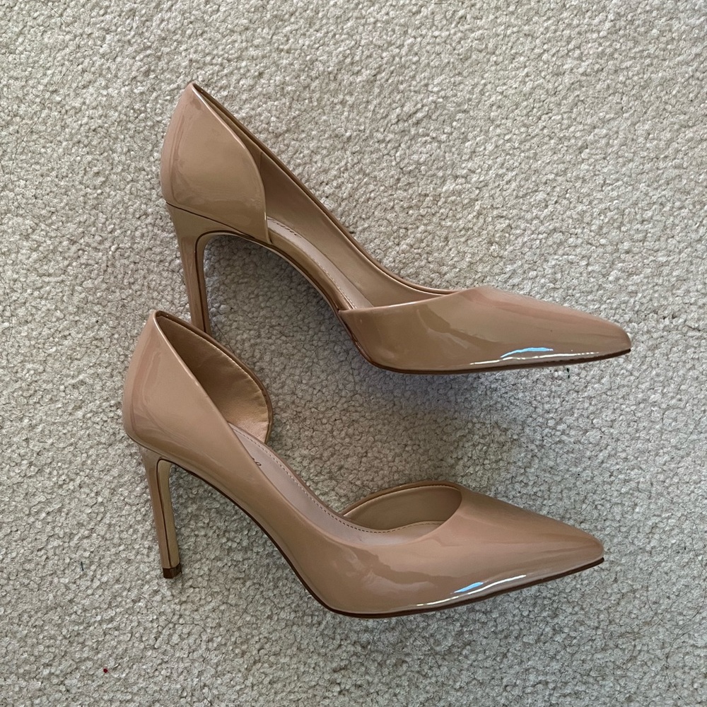 Tan Patent Leather Pumps